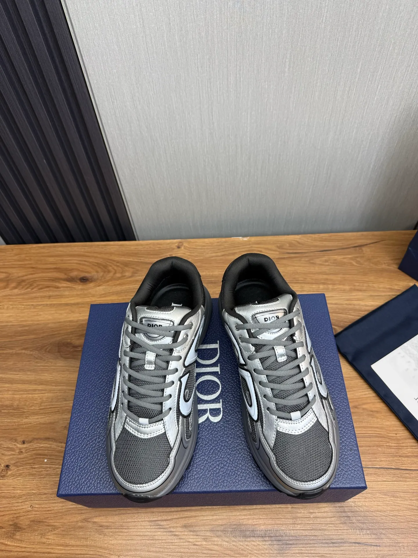Men's men's shoes 💰580💰 Dior Dior.B30 couple hot sale ❤️💚Official website 1:1 replica ⬆️Imported cowhide stitching, comfortable mesh lining 35-45 (45 customized, non-refundable)